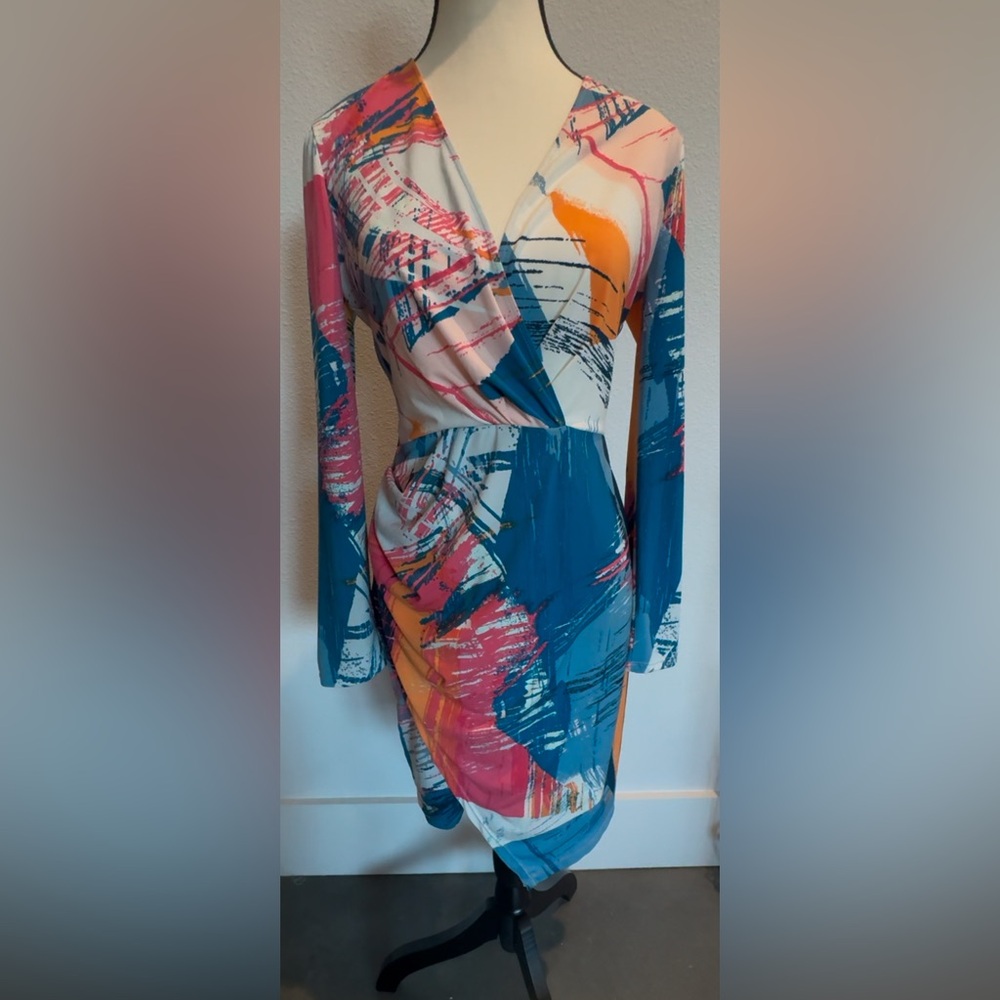 BCBGMAXAZRIA Long Sleeve Colorful V neck Dress Size XS